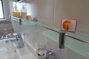 Our welcome soap with Algarve.NU is ready for you in both bathrooms and separate toilet room.