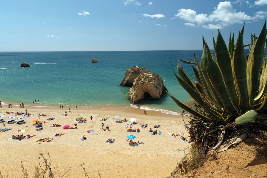 Plenty of possibilities to go sunbathing on the sandy beaches of the Algarve, Portugal